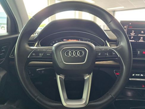 Used 2022 Audi Q5 2.0T Premium w/ Convenience Package AWD/4WD image 22