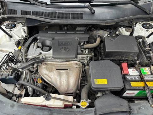 Used 2012 Toyota Camry SE image 18