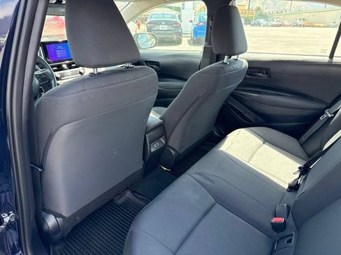 Used 2025 Toyota Corolla LE FWD image 18
