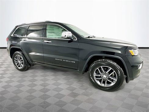 Used 2018 Jeep Grand Cherokee Limited image 8