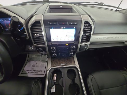 Used 2019 Ford F250 Lariat w/ Lariat Ultimate Package image 11