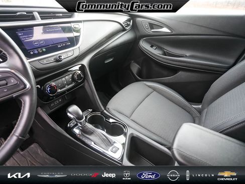 Used 2023 Buick Encore GX Preferred w/ Cold Weather Comfort Package image 19