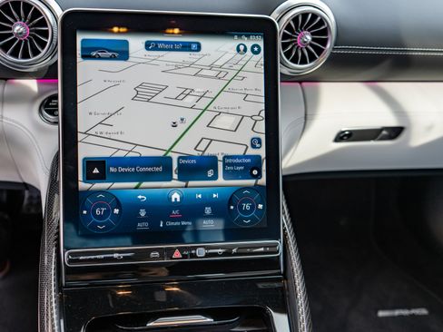 Used 2025 Mercedes-Benz AMG GT 63 image 23