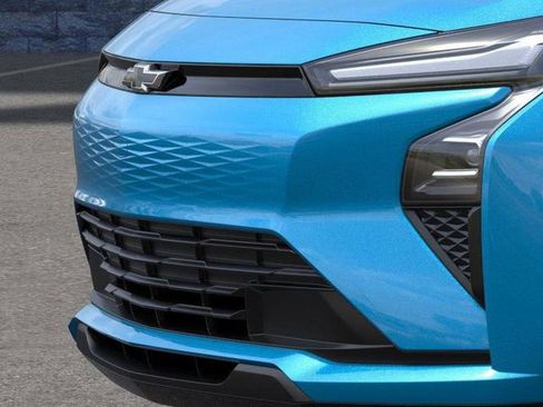 New 2027 Chevrolet Bolt LT w/ Comfort Package FWD image 13