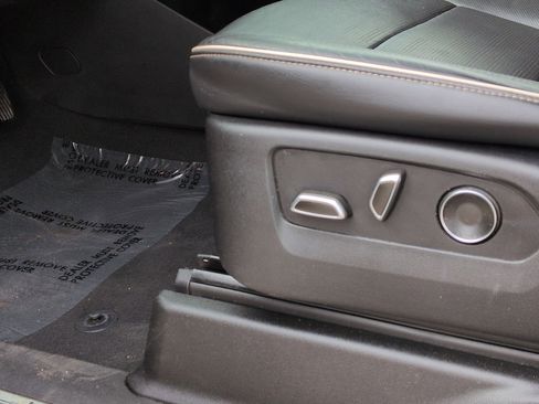 Used 2021 Cadillac Escalade ESV Sport w/ Heavy-Duty Trailer Package image 17