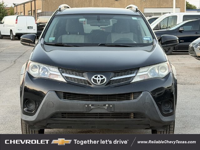 Used 2015 Toyota RAV4 LE FWD image 8