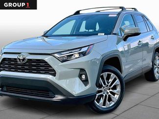 Used 2022 Toyota RAV4 XLE Premium video 1