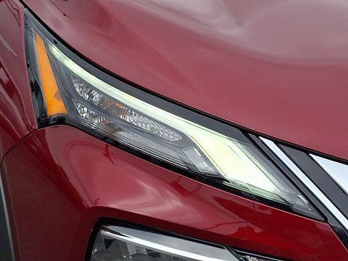 Used 2023 Nissan Rogue SL w/ SL Premium Package AWD/4WD image 10