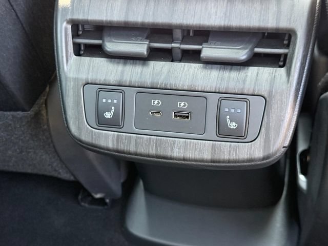 Used 2024 Nissan Ariya FWD image 15