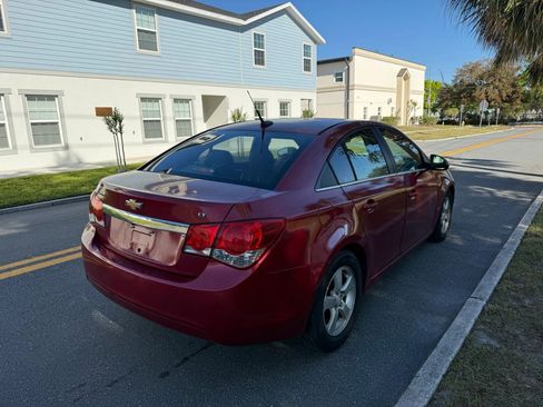 Used 2013 Chevrolet Cruze LT w/ Technology Package image 6