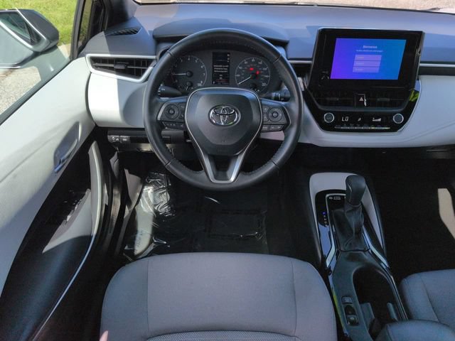 Certified 2025 Toyota Corolla SE FWD image 15