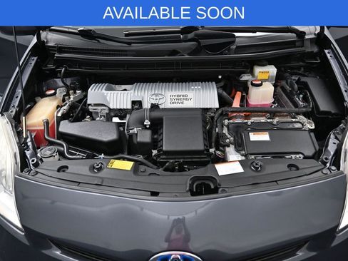 Used 2015 Toyota Prius Two FWD image 25