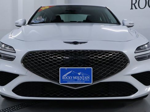 Used 2025 Genesis G70 2.5T AWD/4WD image 2