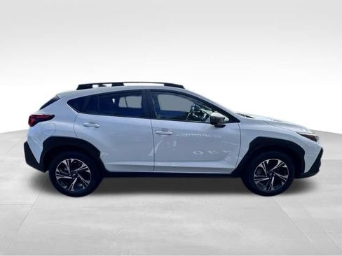 Used 2024 Subaru Crosstrek 2.0i Premium w/ Crosstrek Mirror Package AWD/4WD image 9