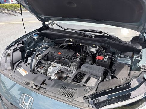 Used 2025 Honda HR-V Sport image 27