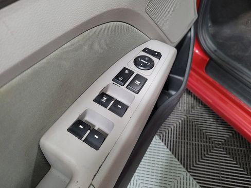 Used 2018 Hyundai Elantra SEL FWD image 27