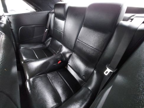 Used 2008 Ford Mustang Premium image 9