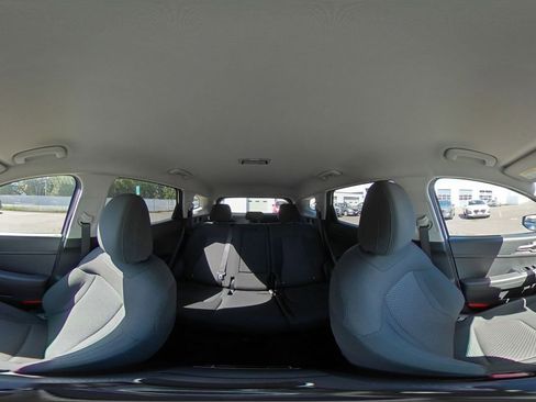 Used 2025 Kia Sportage LX FWD image 41