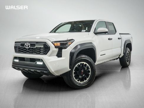 Used 2024 Toyota Tacoma TRD Off-Road w/ TRD Off Road Premium Package AWD/4WD image 1