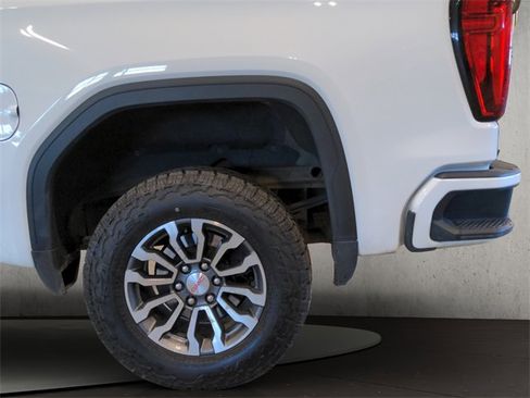 Used 2020 GMC Sierra 1500 AT4 image 39