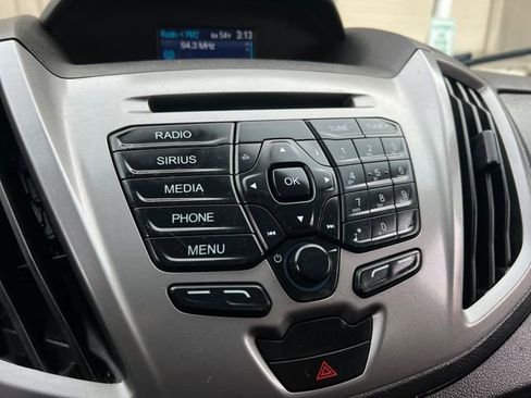 Used 2015 Ford Transit 350 XLT image 20