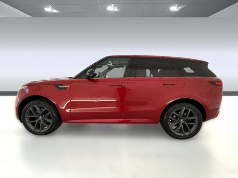 Used 2023 Land Rover Range Rover Sport SE Dynamic AWD/4WD image 2