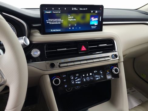 New 2026 Genesis G70 2.5T Prestige image 17