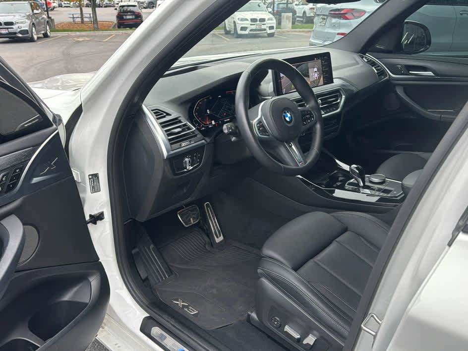 Used 2024 BMW X3 xDrive30i w/ Premium Package AWD/4WD image 12