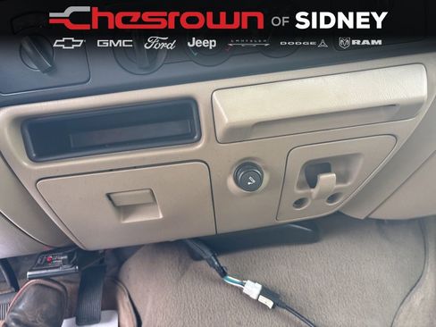 Used 2006 Ford F350 XL image 62