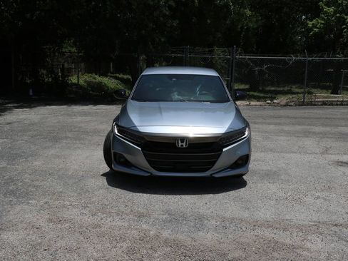 Used 2022 Honda Accord Sport image 8