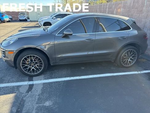 Used 2016 Porsche Macan S image 4