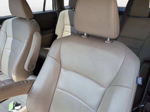 Used 2018 Honda Pilot EX-L image 13