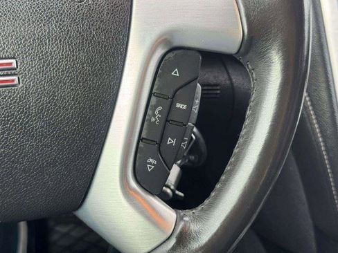 Used 2017 GMC Acadia Limited SLT AWD/4WD image 26