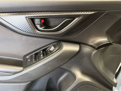 Used 2023 Subaru Crosstrek 2.0i Premium image 10