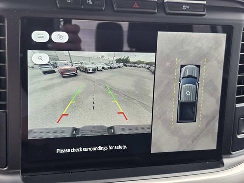 Used 2023 Ford F150 Lightning XLT image 16