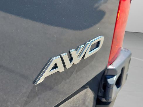 Used 2025 Mercedes-Benz Sprinter 2500 image 28