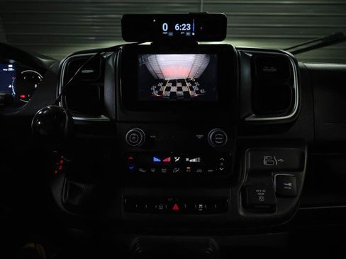 Used 2024 RAM ProMaster 2500 w/ Quick Order Package 22G SLT image 25