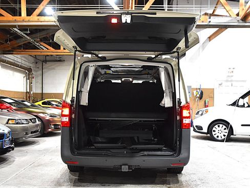 Used 2020 Mercedes-Benz Metris Passenger image 52