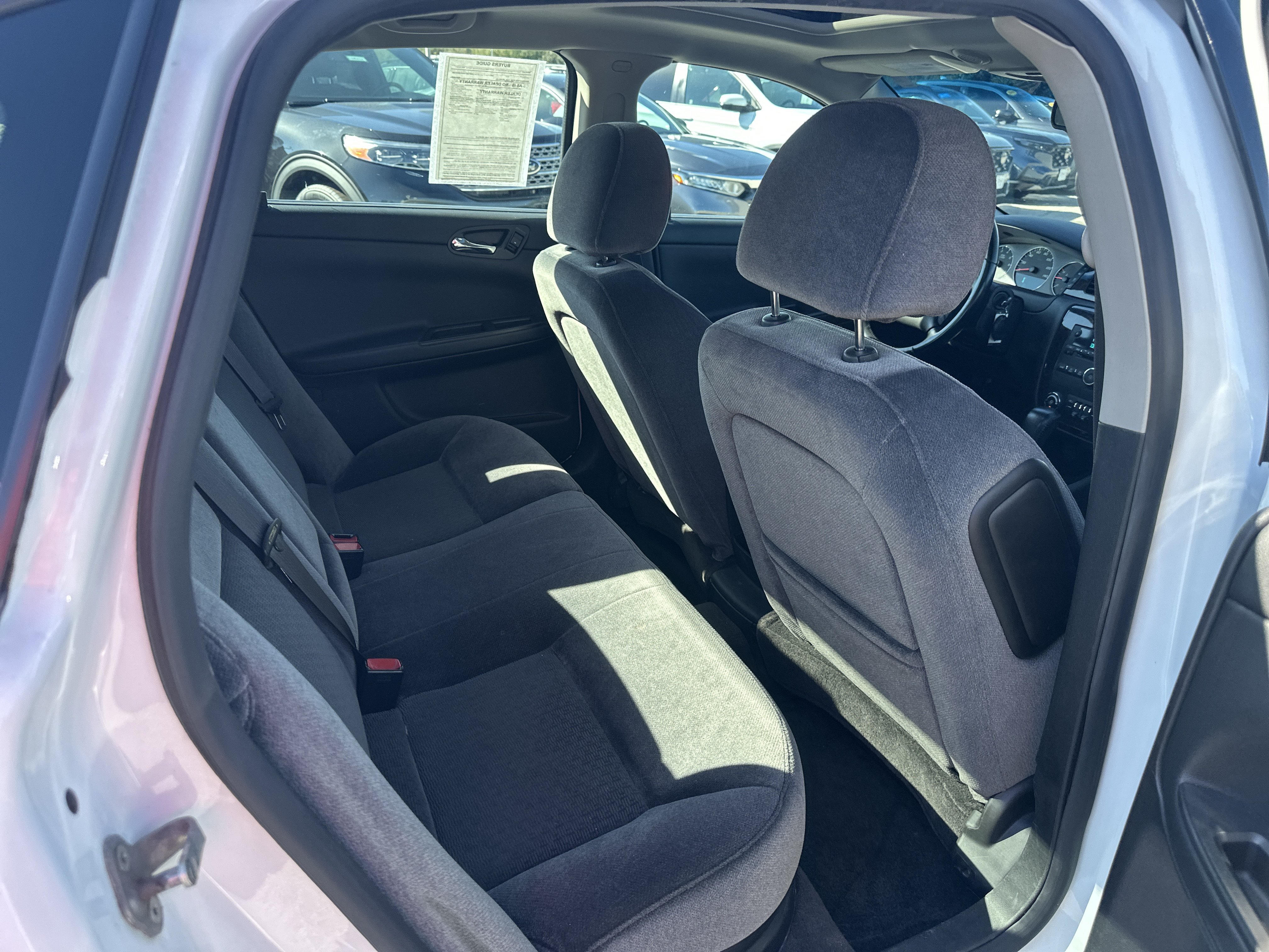 Used 2014 Chevrolet Impala LT w/ LT Sunroof Package FWD image 15