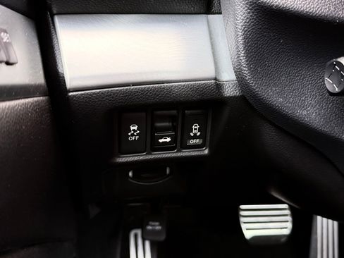 Used 2011 INFINITI G37 IPL RWD image 35