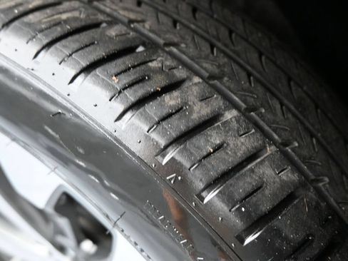 Used 2022 Kia Telluride S FWD image 33