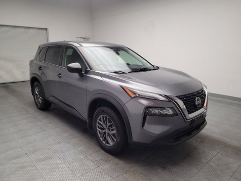 Used 2021 Nissan Rogue S FWD image 13