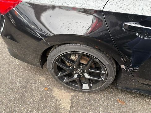 Used 2023 Honda Civic Sport image 5