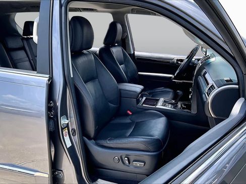 Used 2015 Lexus GX 460 w/ Premium Package AWD/4WD image 8
