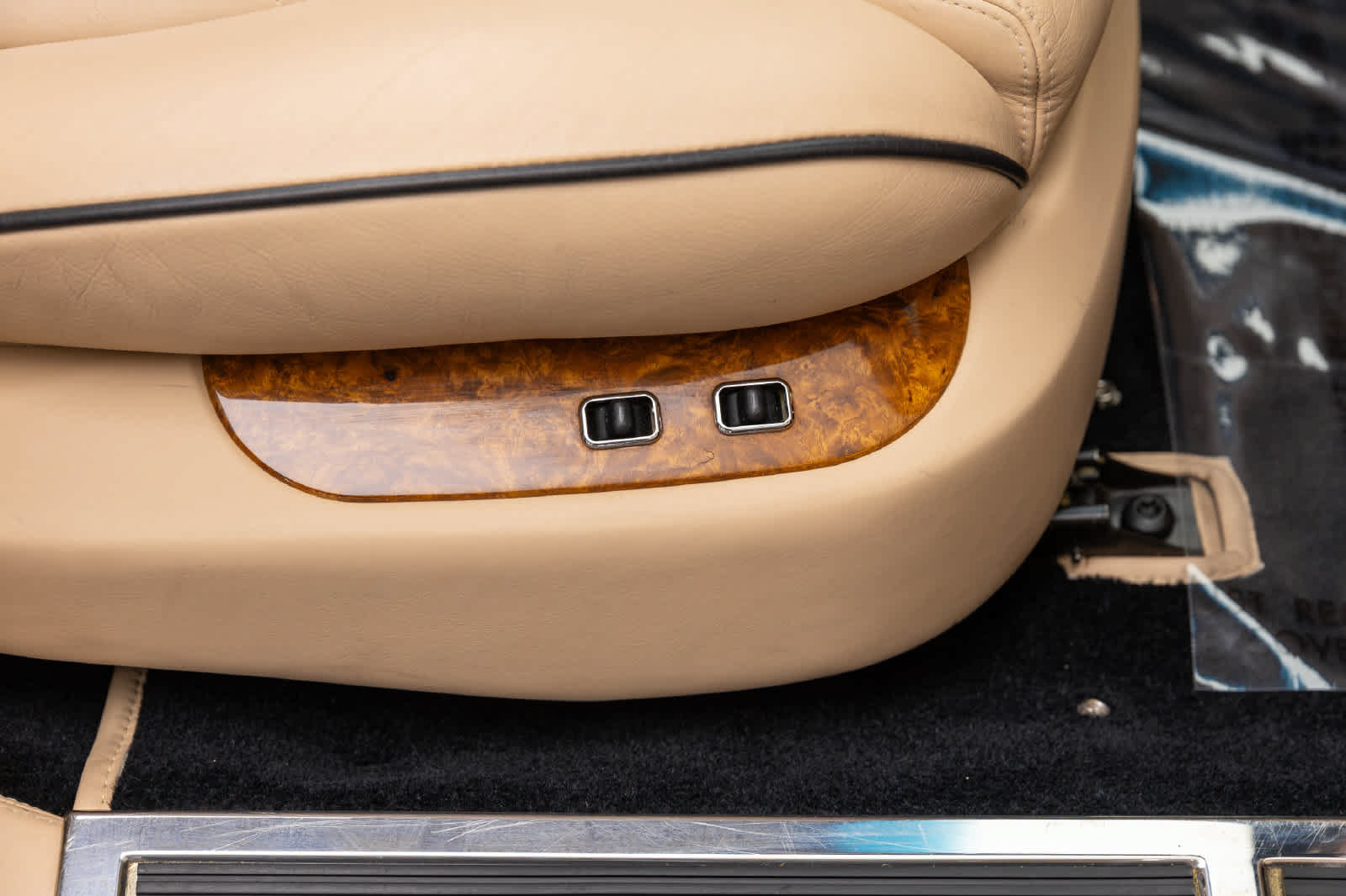 Used 2002 Rolls-Royce Silver Seraph RWD image 59