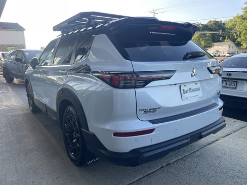 New 2026 Mitsubishi Outlander AWD image 5