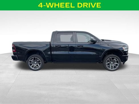 Used 2019 RAM 1500 Laramie AWD/4WD image 4