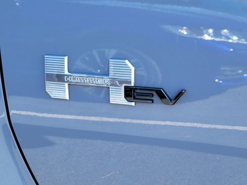 New 2025 GMC Hummer EV 3X w/ Battery Pack, 24 Module Pack image 17