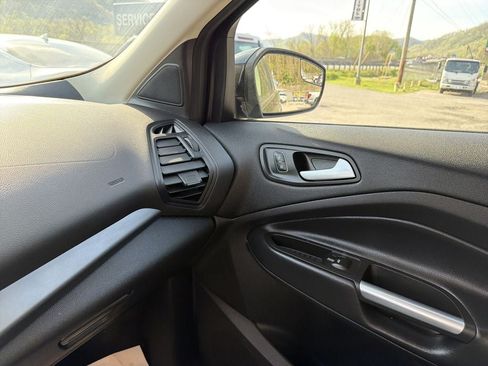 Used 2018 Ford Escape SE AWD/4WD image 23