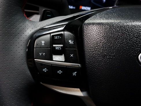 Certified 2025 Ford Explorer ST image 30